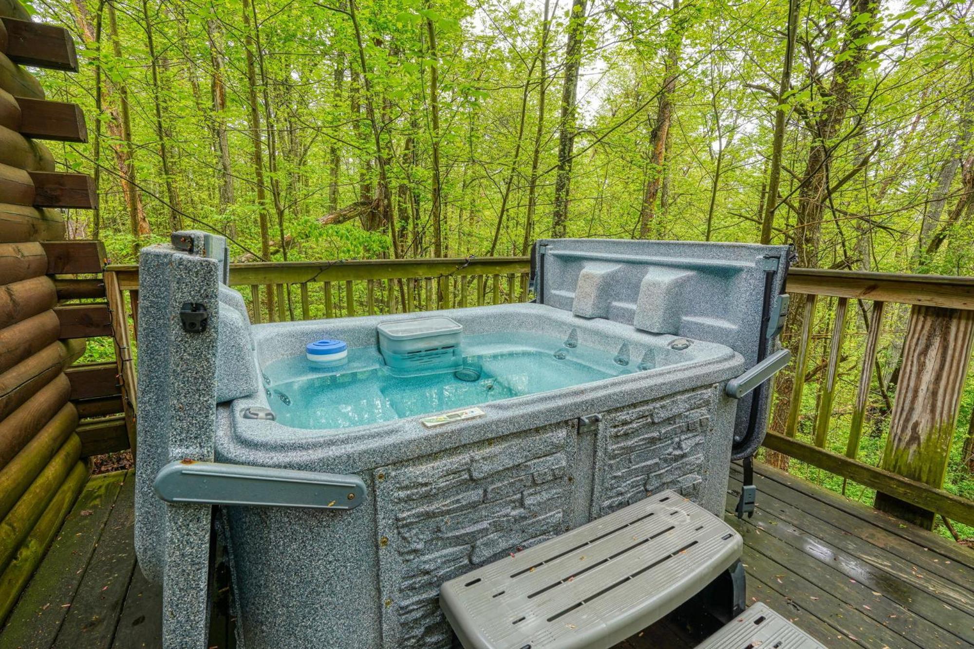 Blue Rose Cabins - Wildwoods Cabin โลแกน ภายนอก รูปภาพ