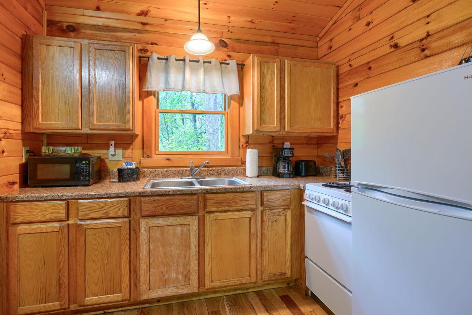 Blue Rose Cabins - Wildwoods Cabin โลแกน ภายนอก รูปภาพ