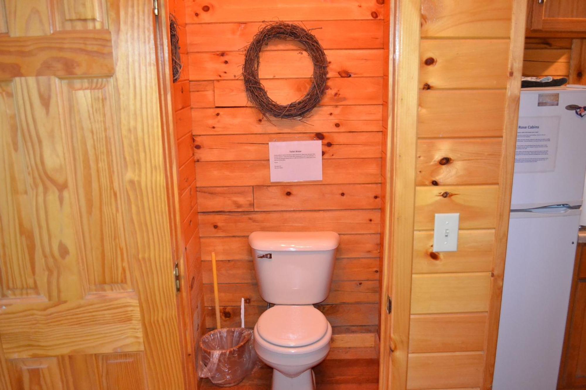 Blue Rose Cabins - Wildwoods Cabin โลแกน ภายนอก รูปภาพ